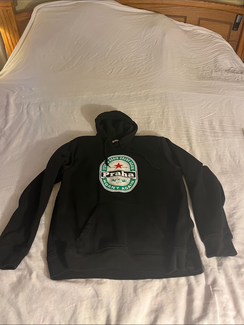 Praha Logo Black Men's Hoodie Sweatshirt marked XXL looks like XL